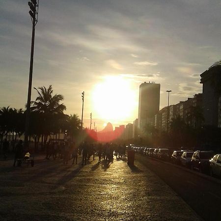 Copacabana Uma Quadra Da Praia Rio de Janeiro Buitenkant foto